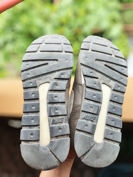 Adidasi nike piele 45