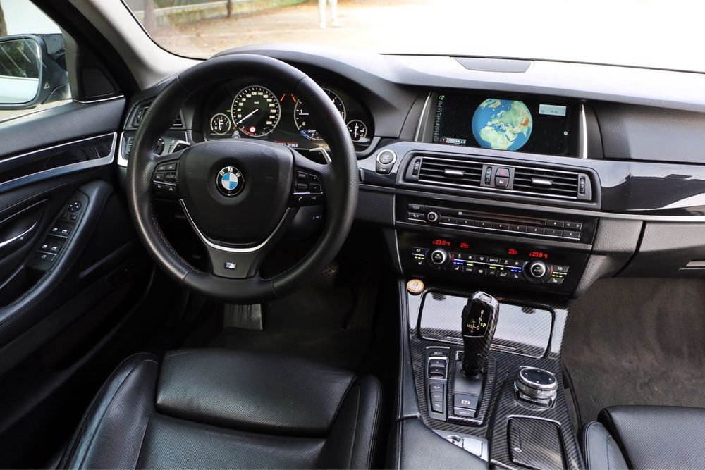 BMW Seria 5 F10 520d 2014 MPacket 2.0 184cp Euro6 4Butoane Camere