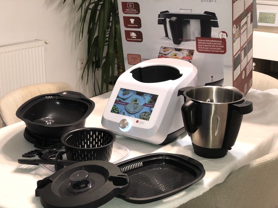 Robot de bucatarie Monsieur Cuisine SMART