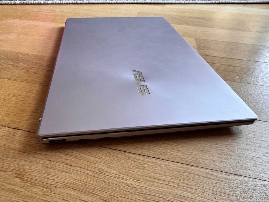 Laptop ASUS Zenbook 13 OLED 16GB RAM 512GB SSD
