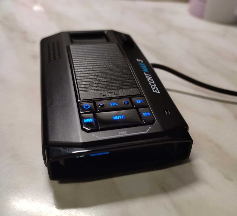 Detector radar Escort Max 3 folosit GPS autoinvatare oled color