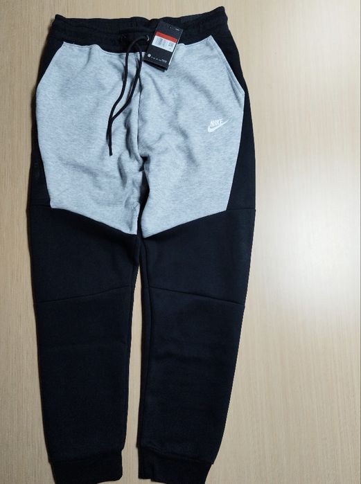 Vand Nike Tech Black/Dark Gray