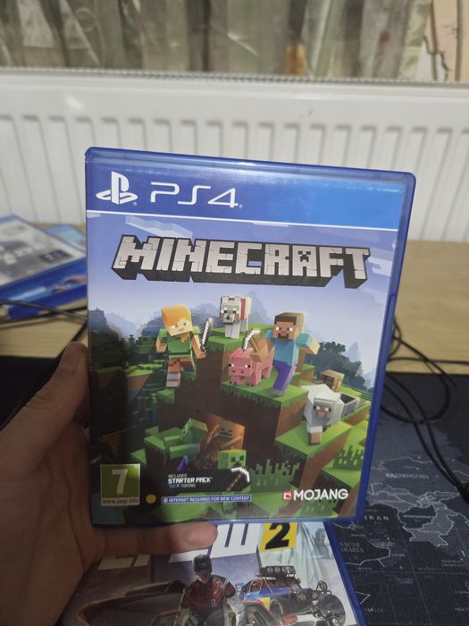 Vând ps 4 slim in stare foarte bună