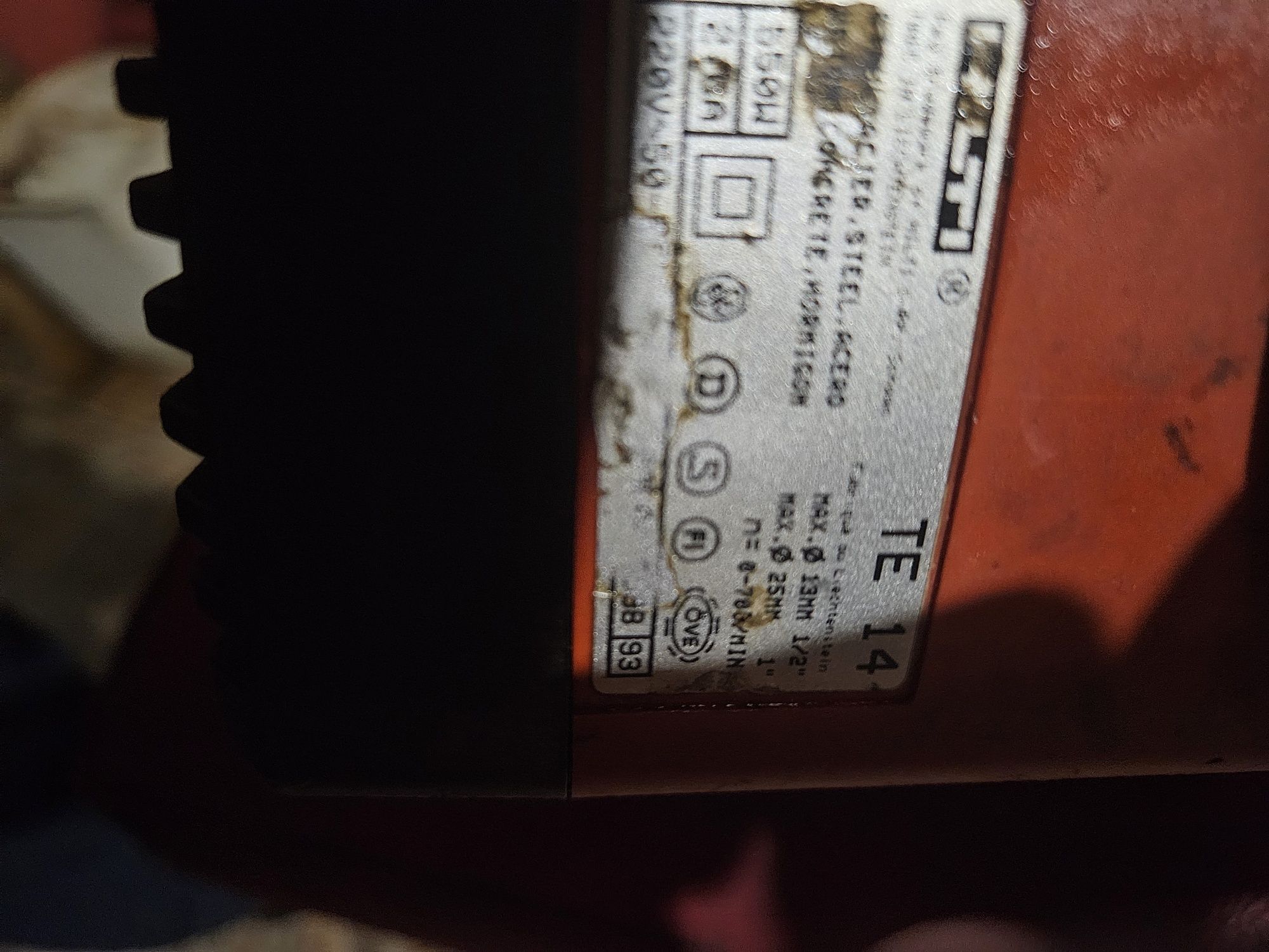 HILTI TE14 Професионален перфоратор