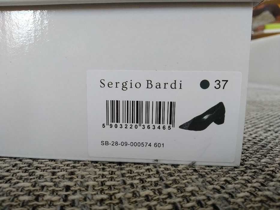 Обувки SERGIO BARDI, номер 37