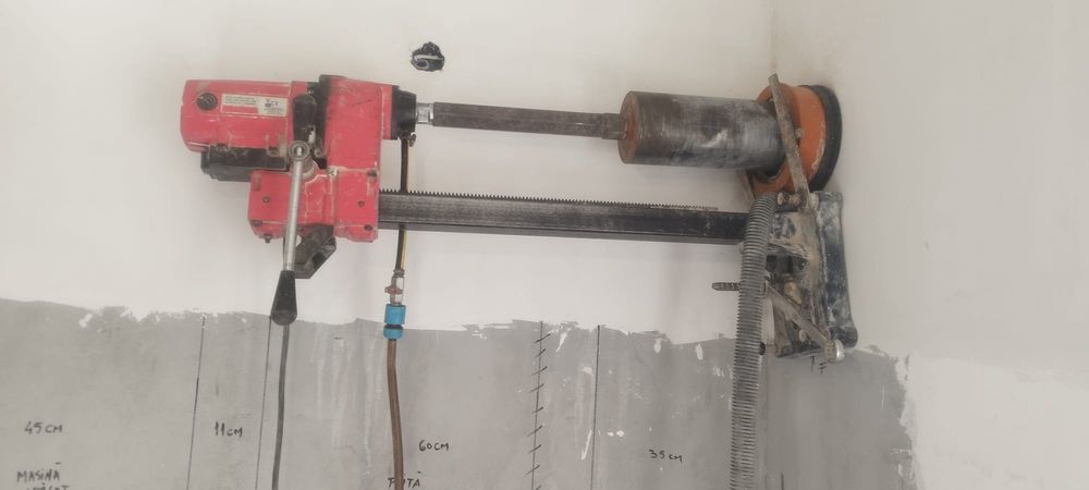 Gaură hotā, carotare, tăiere beton