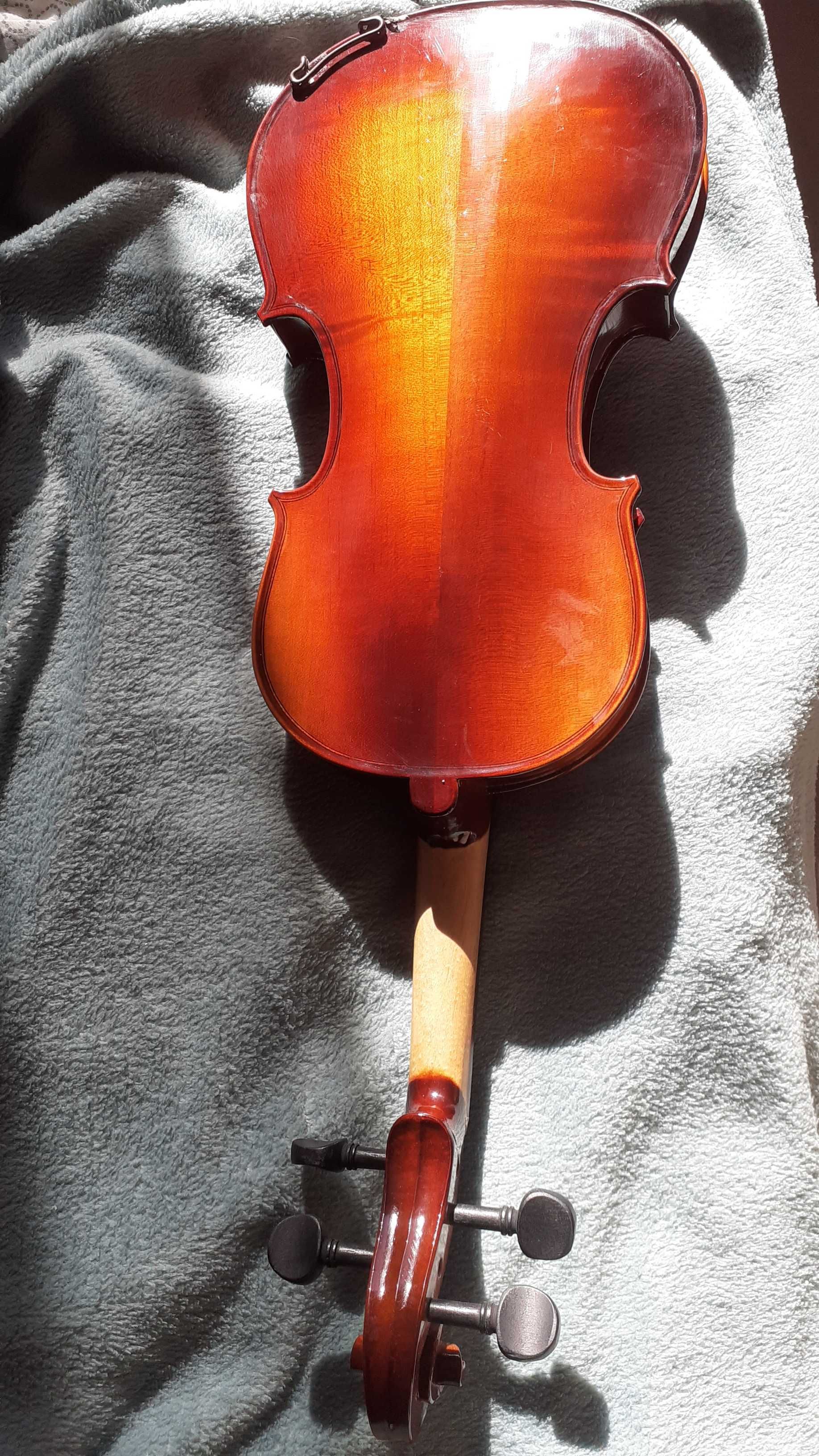 Нова цигулка, 3/4, Maxtone.