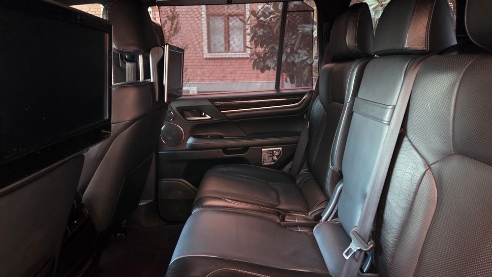 Lexus super sport full 4 AWD