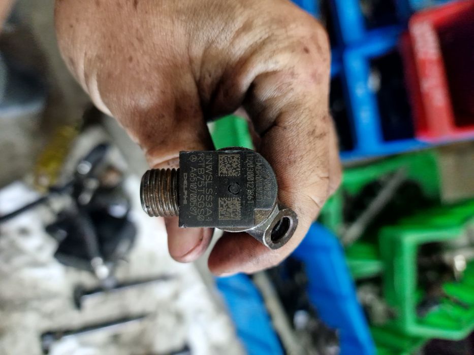 Injector pompa rampa 2.2 cdi euro 5 6 mercedes sprinter c e s cla clas