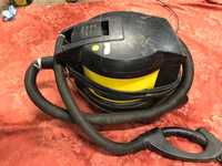 Aspirator karcher T201 cu perie electrica