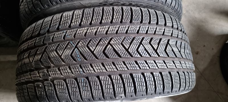 285/40/21 Pirelli 4piese