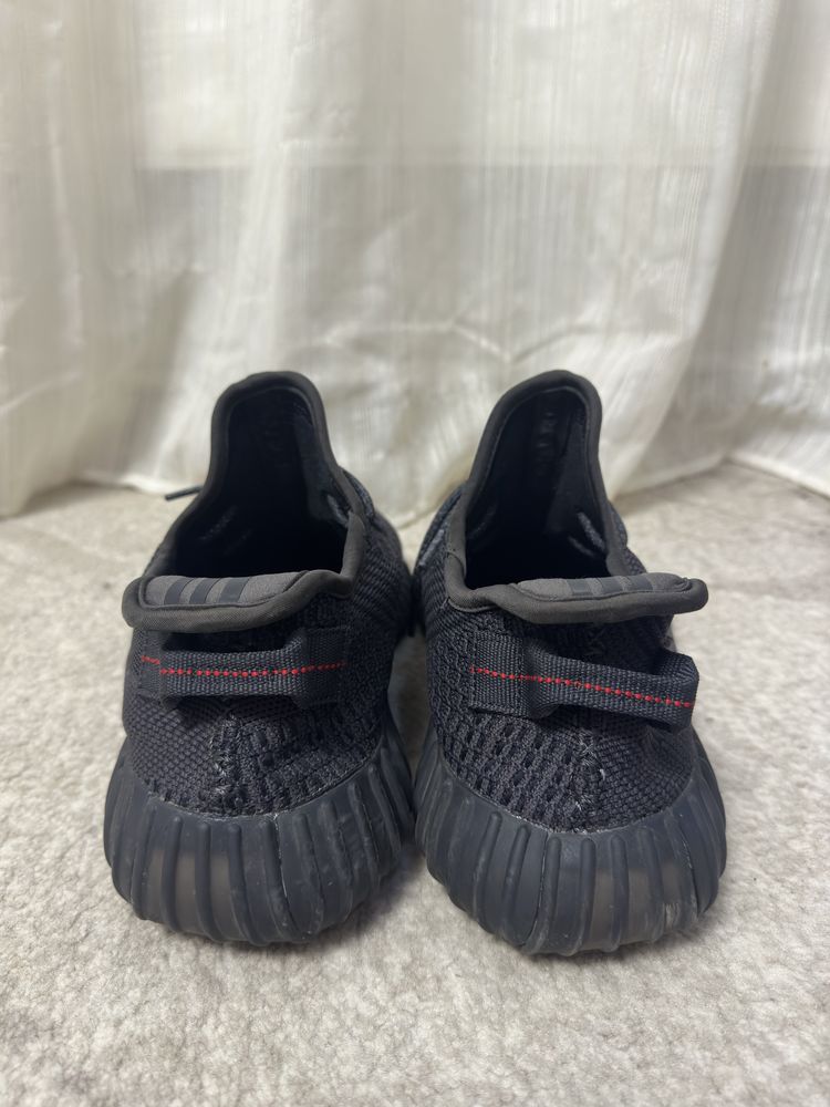 Adidas Yeezy 350 v2