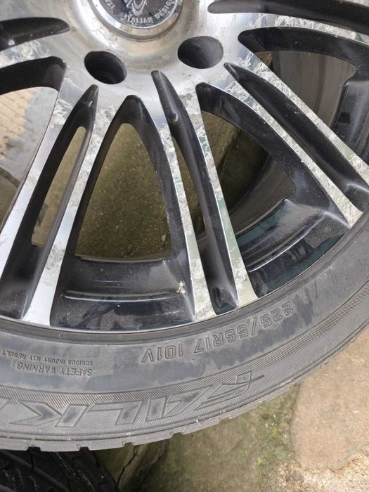 Jante si anvelope de iarna BMW R17 225 /55 101V