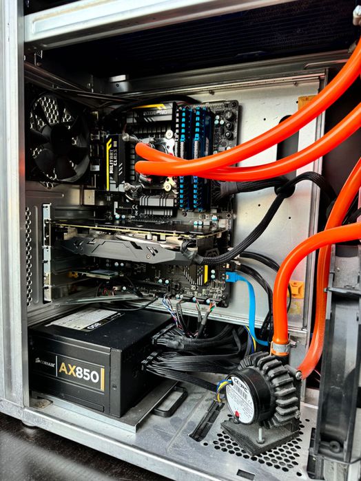 Настолен компютър, gaming PC, Intel i5, RX580 8GB, 12gb ram, 512gb SSD