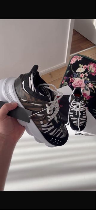 Versace chain reaction zebra