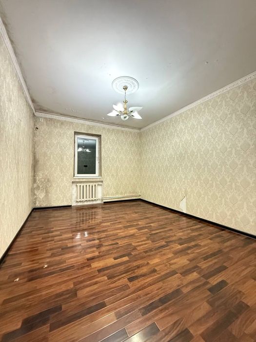 Юнусабод 4.кв 1/4/4 42.квадрат безремонт квартира