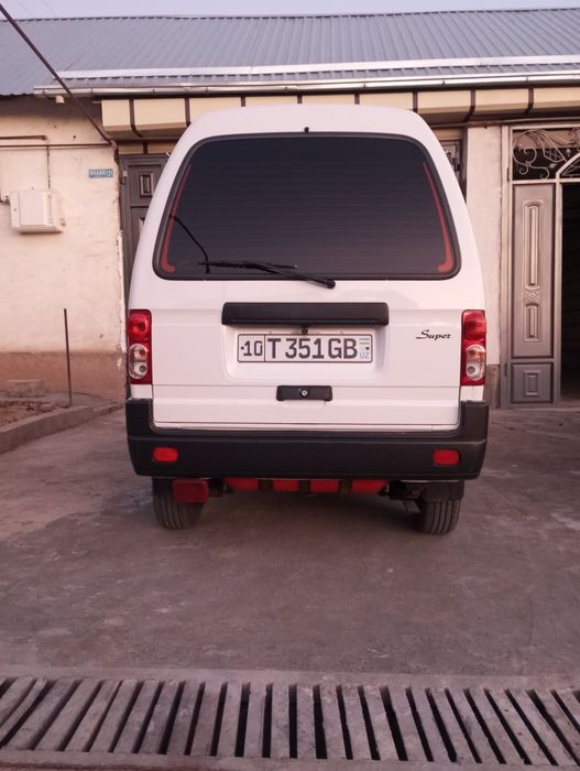 Chevralet Damas sotiladi