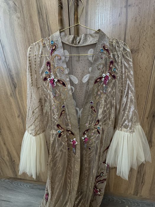 Ансамбл янги сотилади