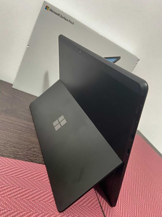 Microsoft Surface Pro X