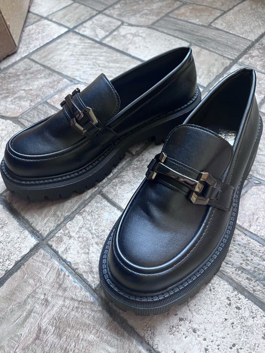 Лоуфъри, 41 номер