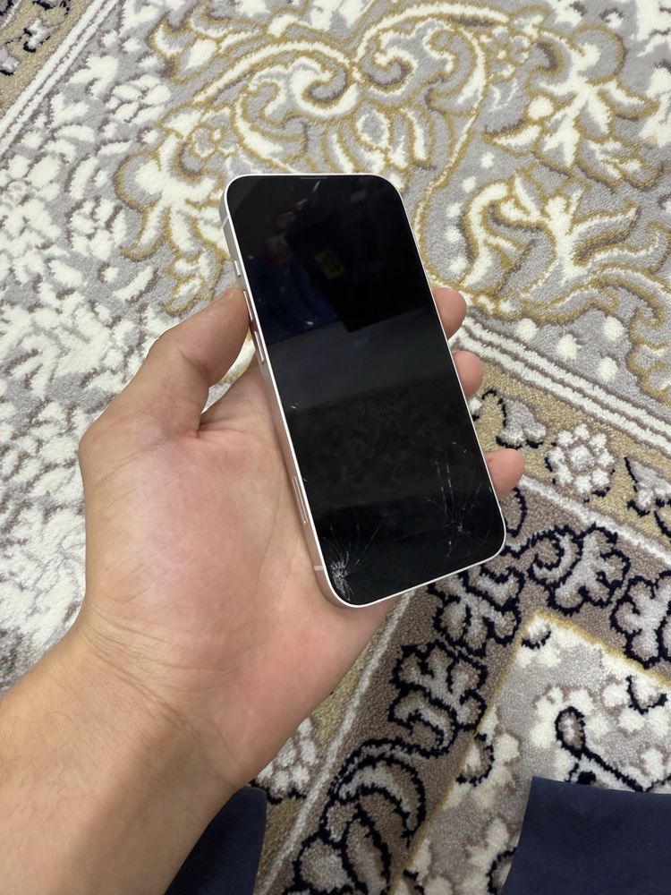 Iphone 13 oq svet