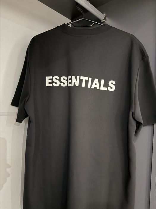 Различни марки комплекти