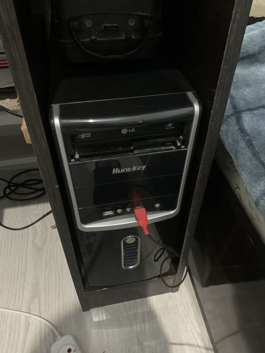 Kampyuter ishlashi yaxwi faqat sal eskiro