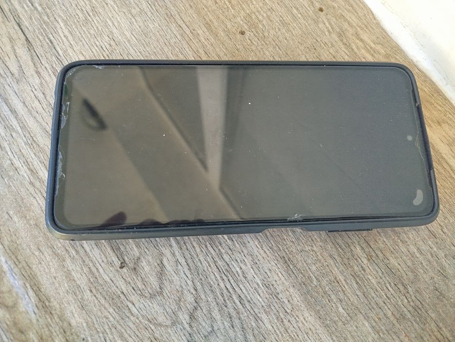 Poco мобилен телефон