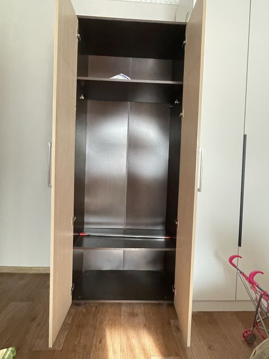 Продам шкаф в прихожую