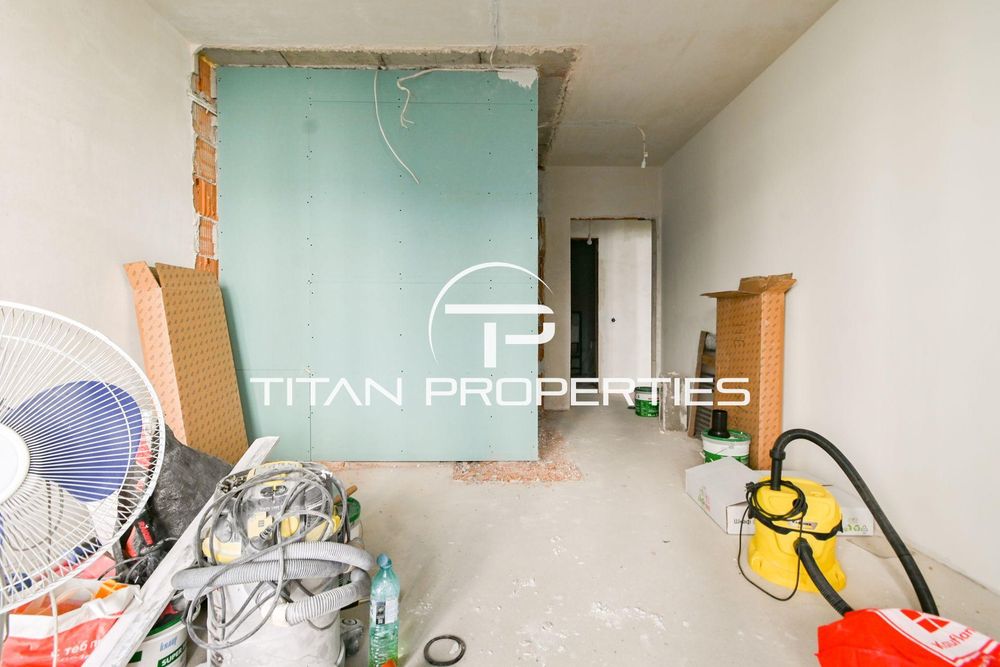 Тристаен,за продажба , ж.к. Красно село