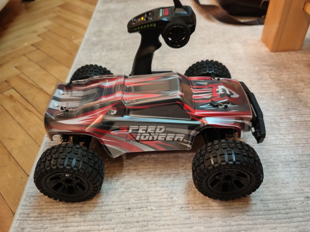 DEERC 9206E Extra Shell Голяма RC количка мащаб 1:10, 55 km/h 2 батери