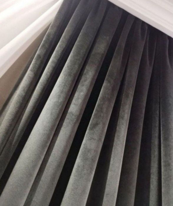 Срочно! Новые шторы 2 шт за 450 тыс. Занавески в стиле хай тек.