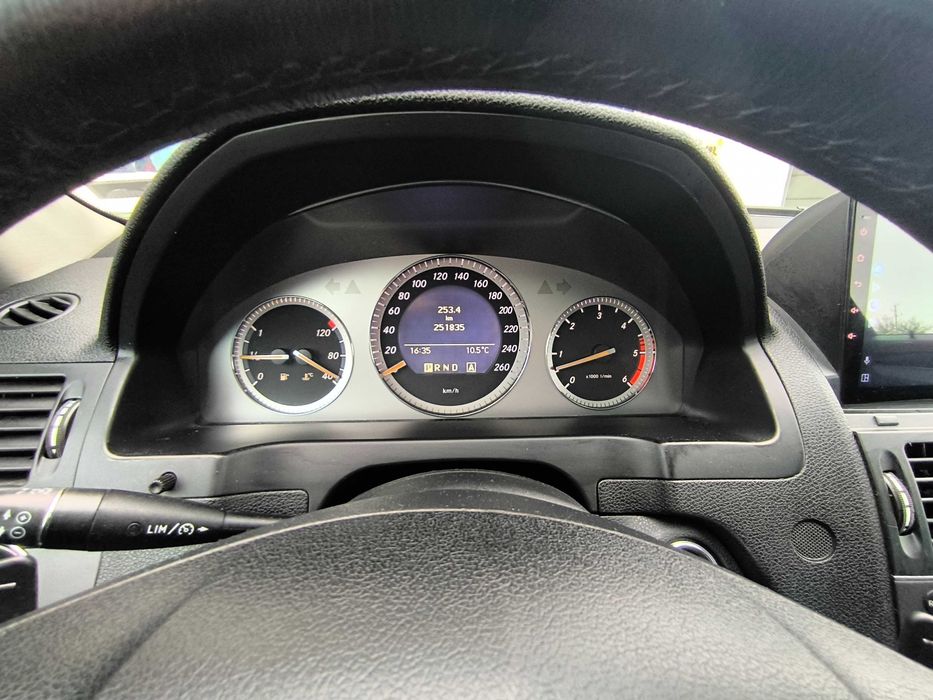 Mercedes Benz C320 cdi