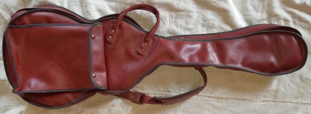 Калъф зa китара. ретро стил. 100x34x25x15x7 см