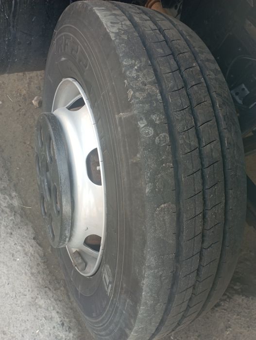 Isuzu zavodiskoy samosval qilingan  holati yaxshi