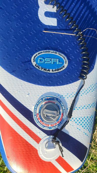 Stand Up Paddle gonflabil  SUP Mistral Tango padela carbon