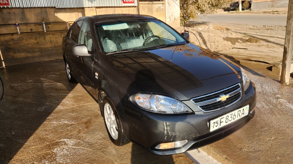 Жентра автомат 4 позиция  сотилади пробег салона уйгача