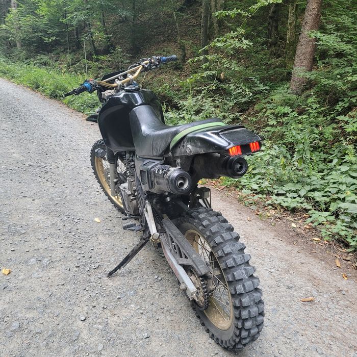 Vând honda nx 650 cc