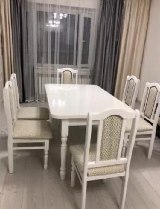 Стол и стуля 6 штук