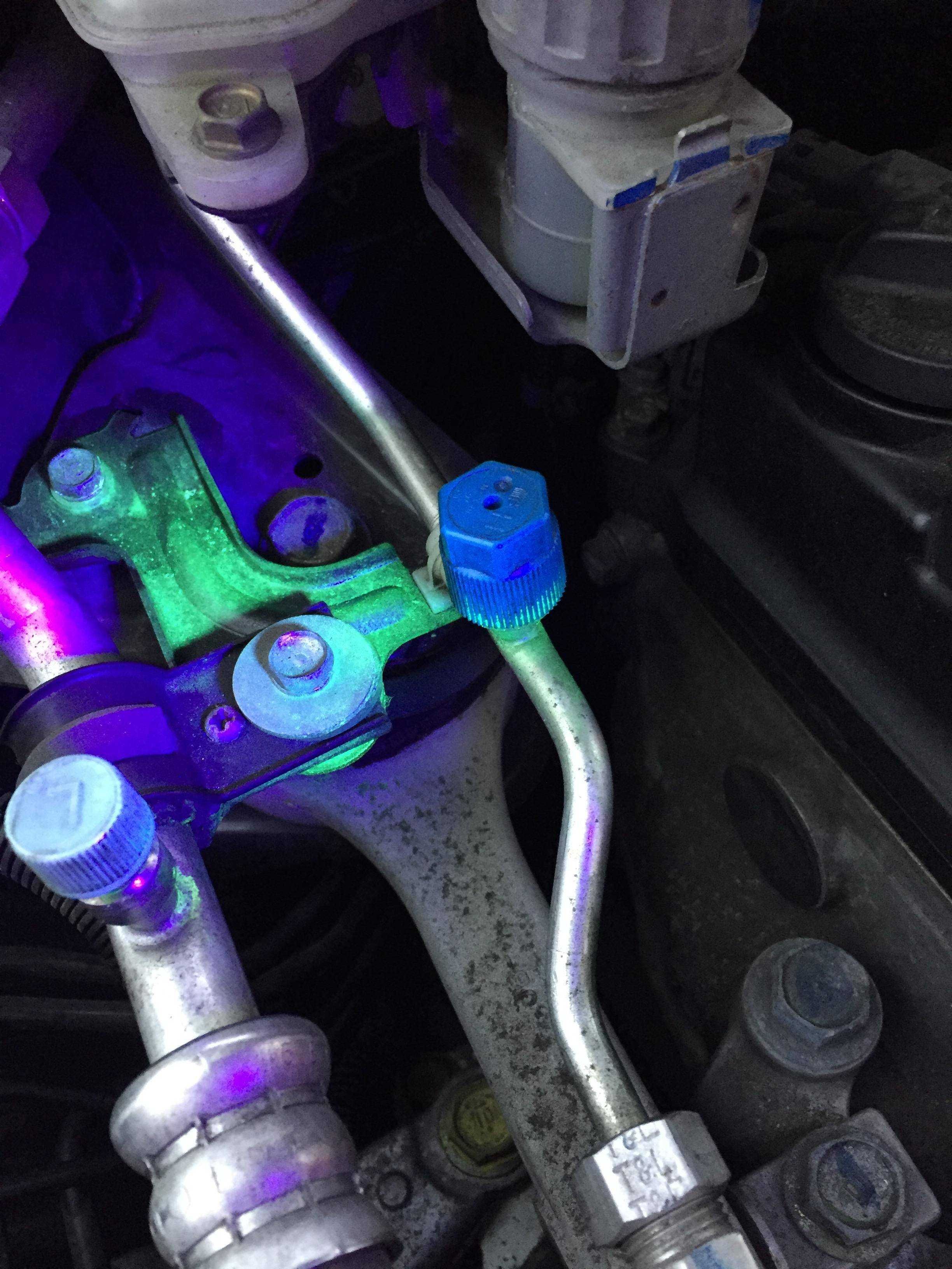 incarcari aer conditionat Auto  freon R134  si R1234yf  , igienizare