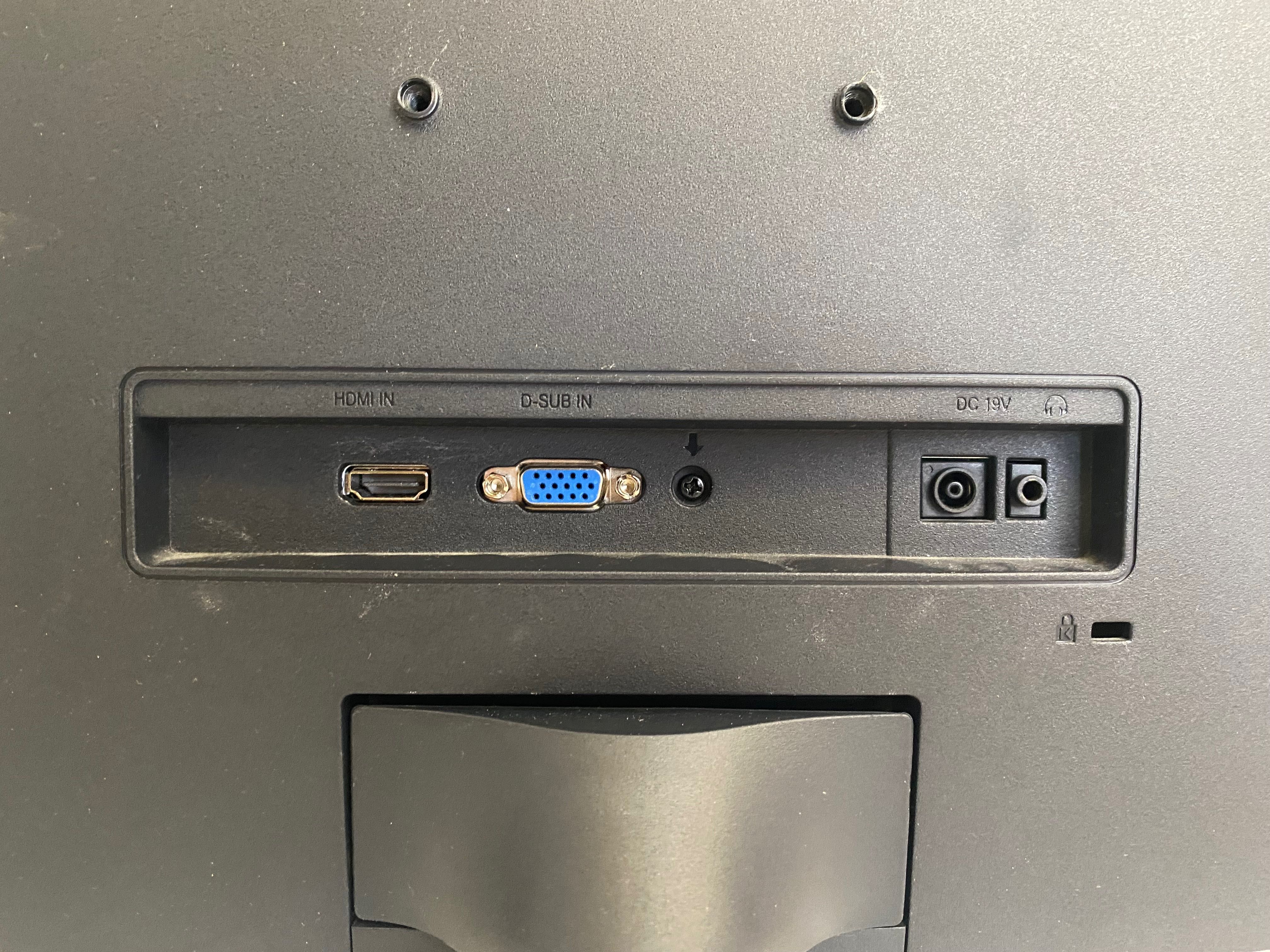 Монитор Samsung 32’/80см