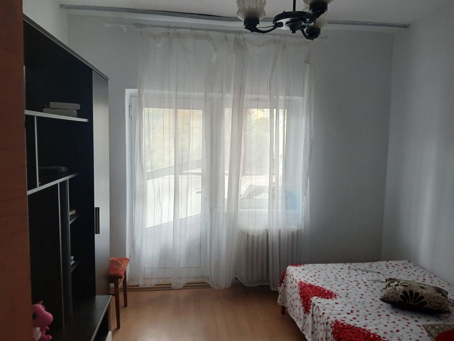 Chirie apartament 2 camere zona Racadau Brasov