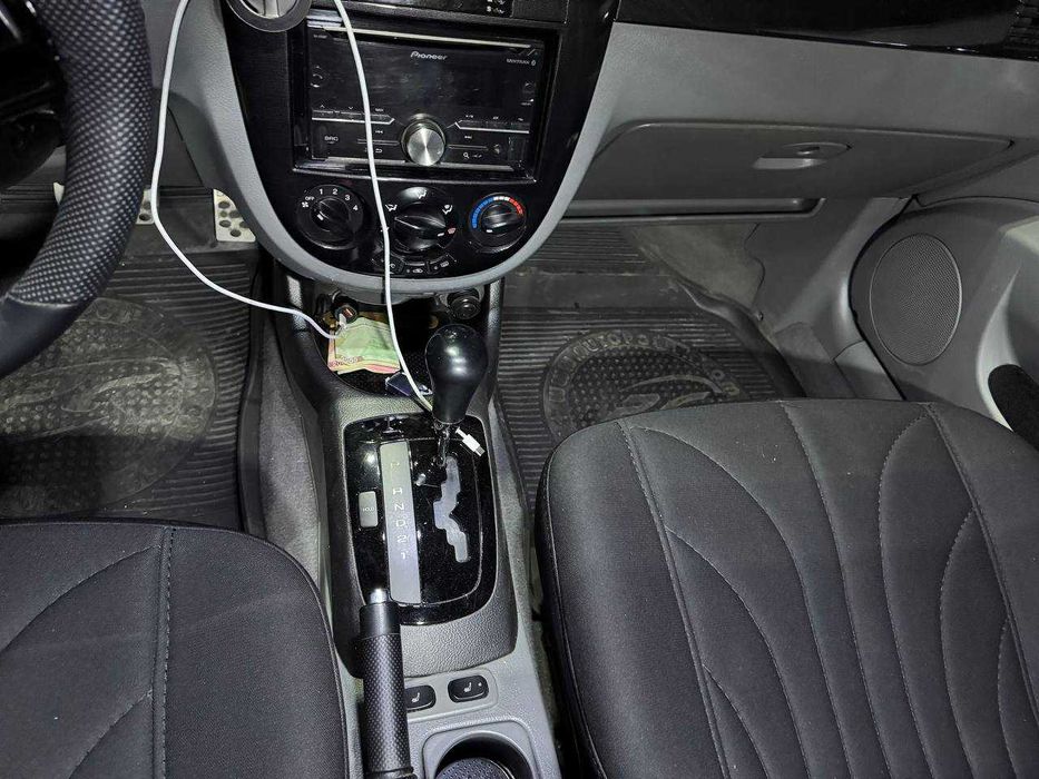 LACETTI 2013 1.6 avtomat Срочно!