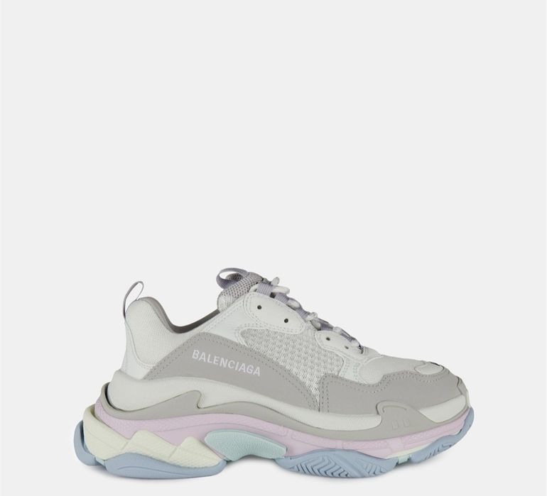 Разпродажба ! Дамски маратонки Balenciaga Triple S номера 35 и 36
