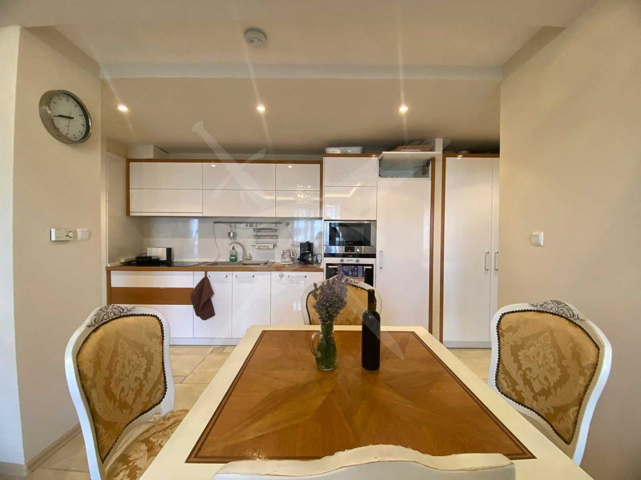 Продава се Многостаен апартамент в к.к. Елените - 109 кв.м за 1331 €/кв.м - Снимка #5