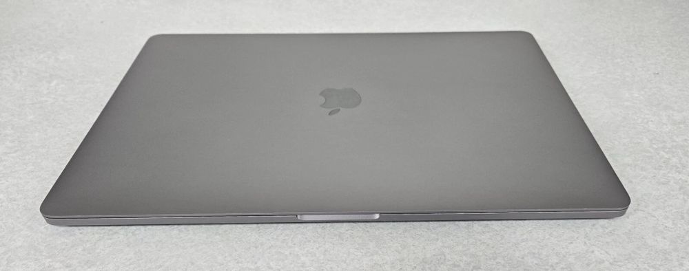 MacBook Pro 2019 15 inch 512 Gb