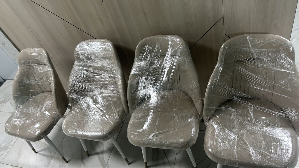 Продается стулья для кухни