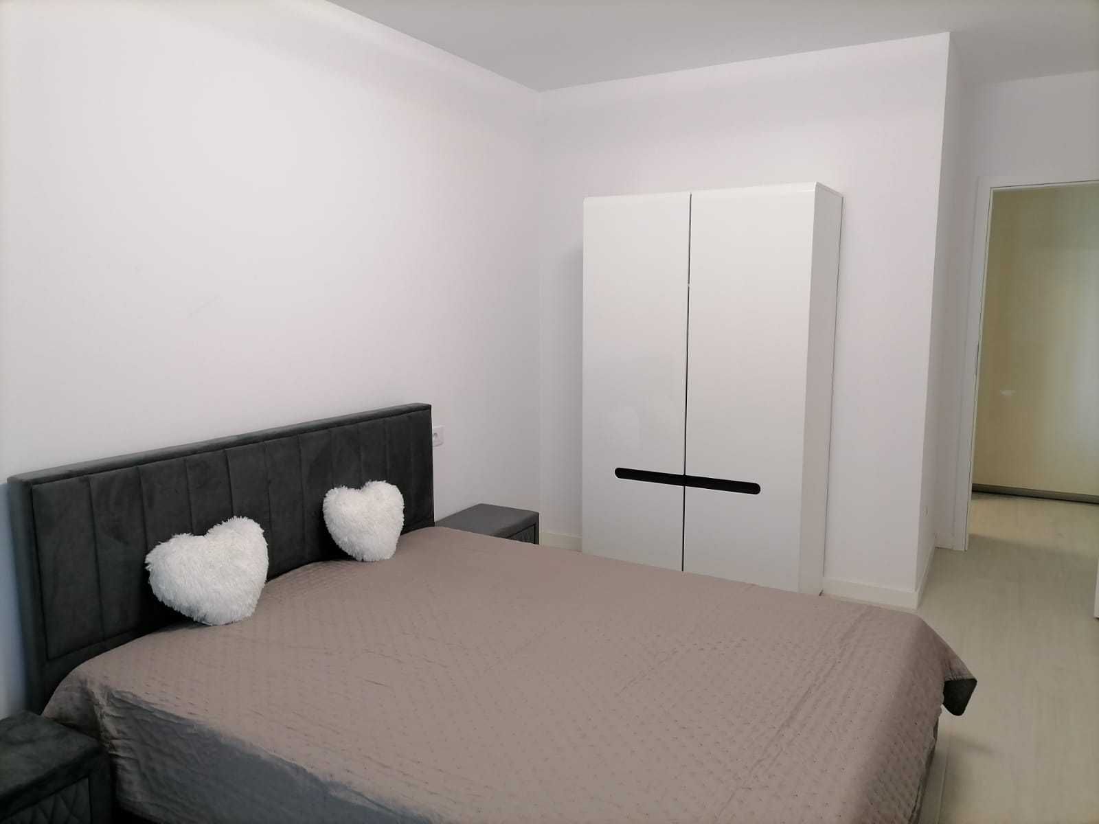 Dau in chirie apartament cu 2 camere in Elite City Cluj-Napoca