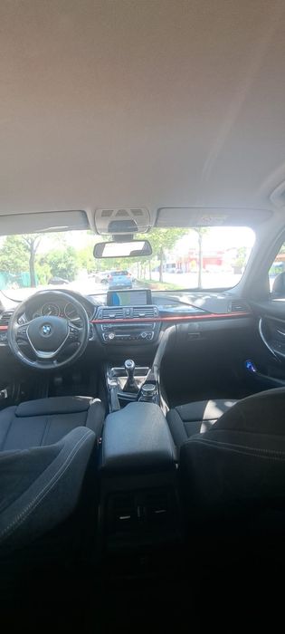 Vând BMW SERIA 3 F30