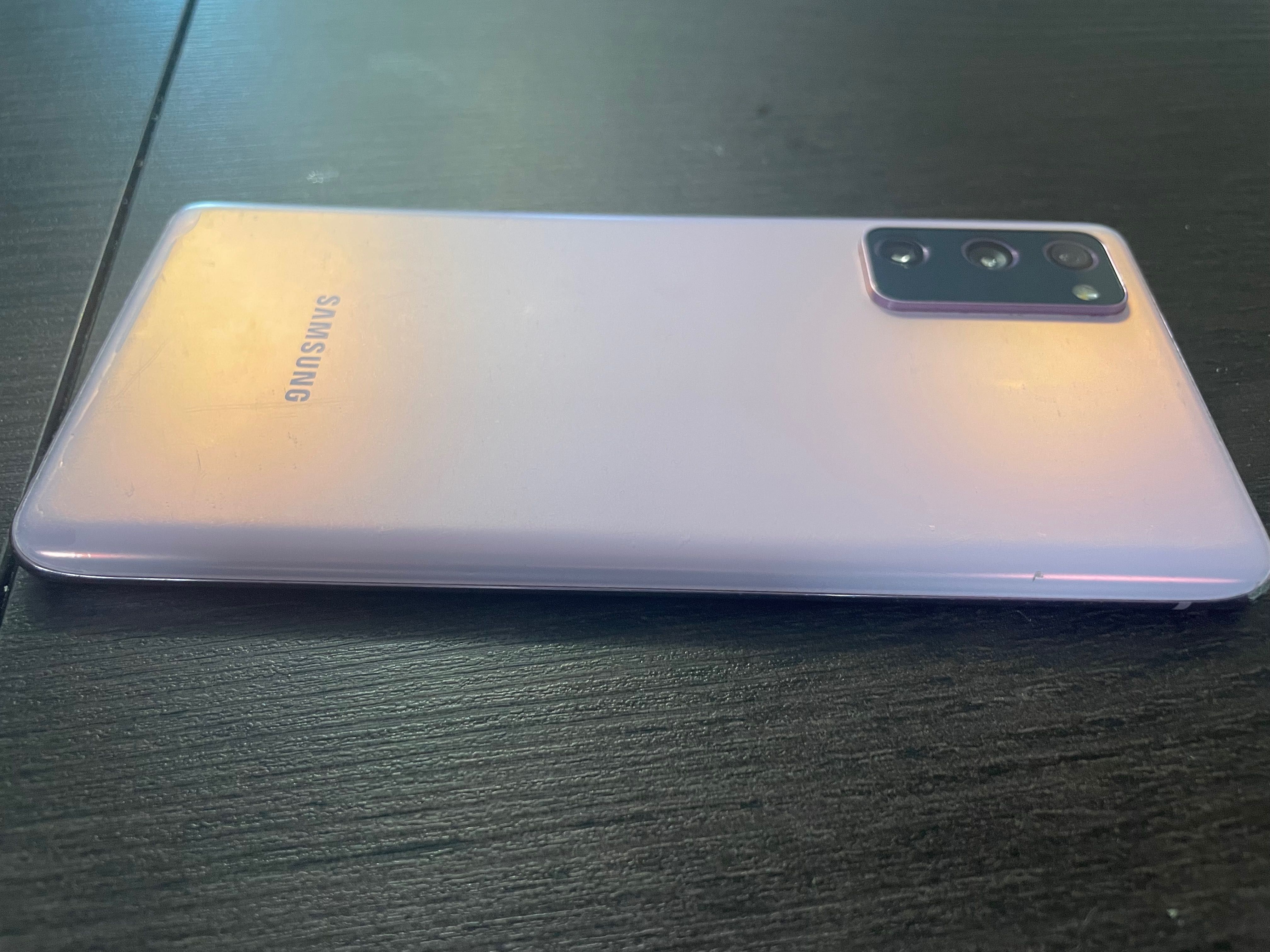 Samsung S20FE използван
